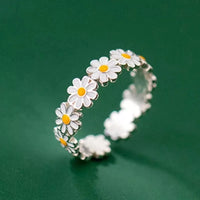 Vintage Daisy Flower Rings