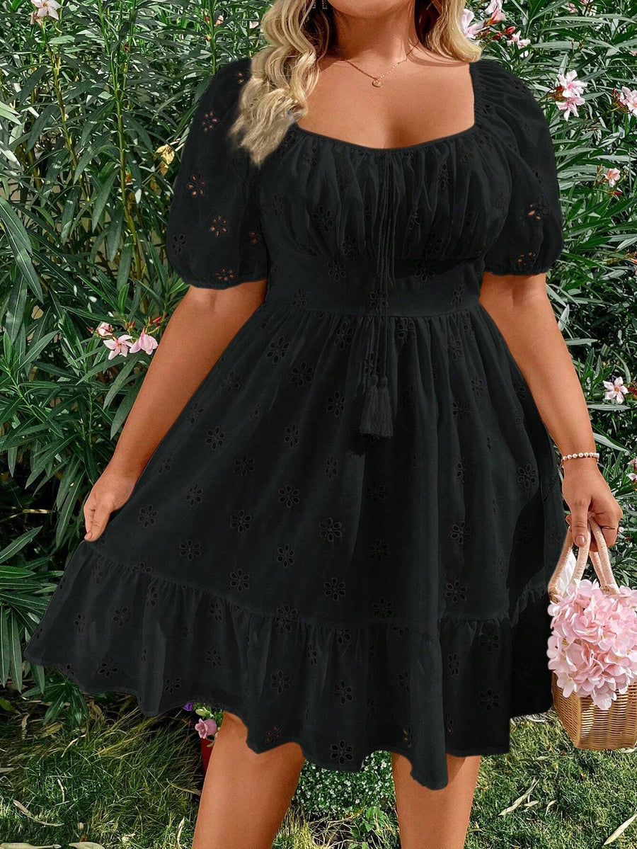 WYWH plus Size Elegant Pleated Chest Cutout Embroidered Dress